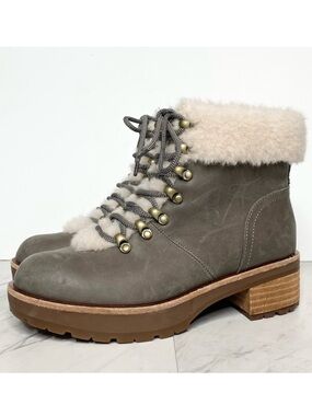 New! Kork Ease Winslet Gray Lace Up Bootie 6M
